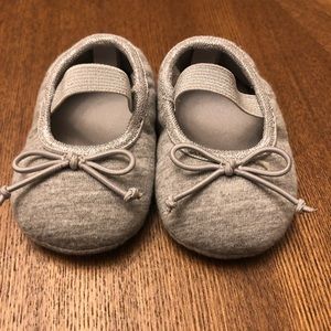 Macy’s First Impressions cotton ballet flats